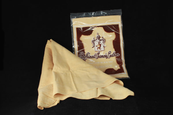 06-PELLE SCAMOSCIATA